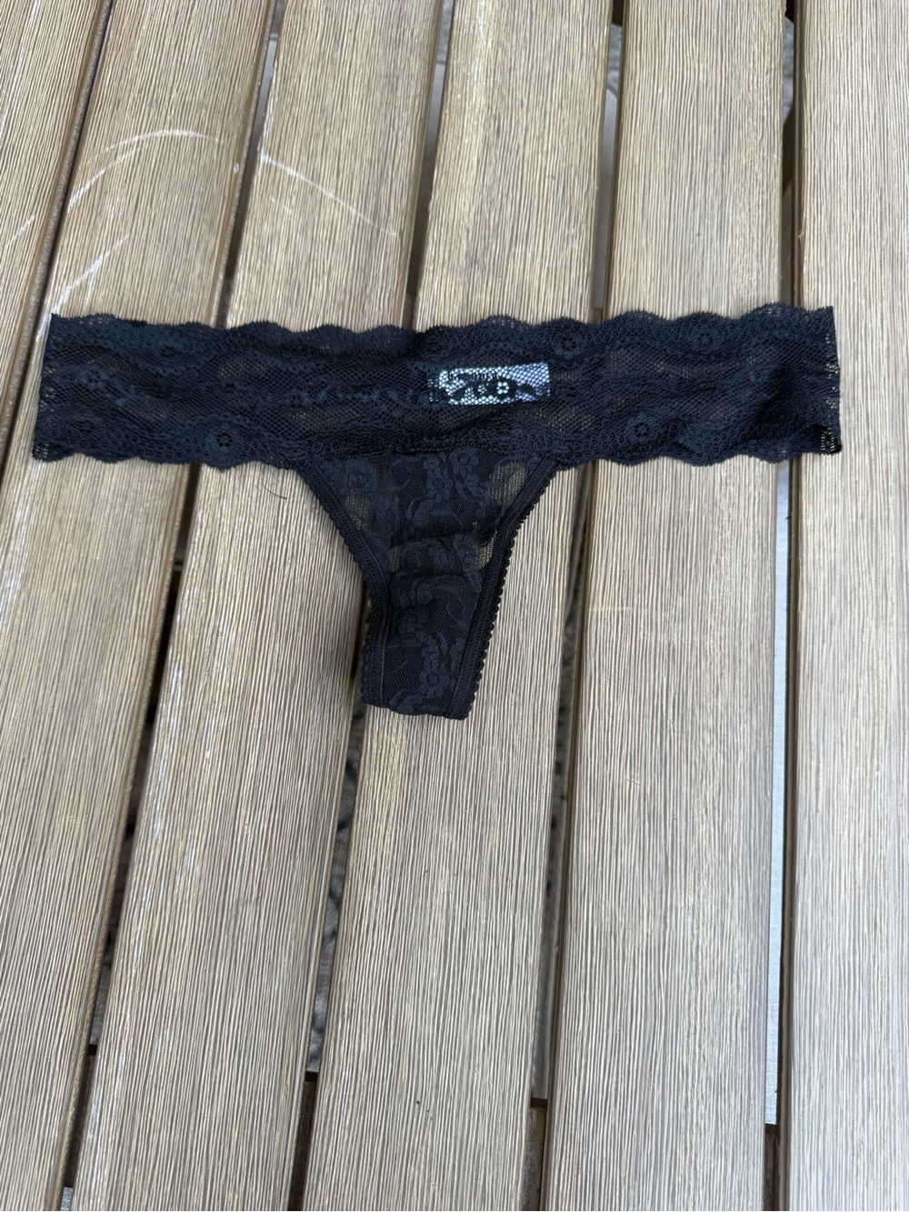 b.tempt'd Lace Thong Panty Black Size Small